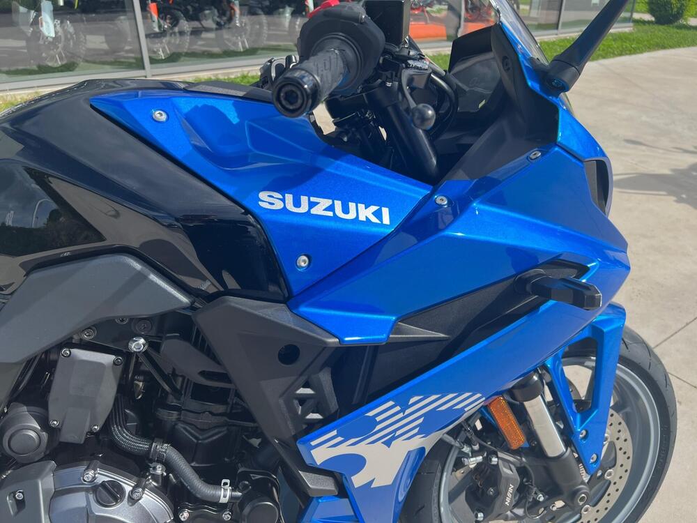 Suzuki GSX-8R (2024 - 26) (4)