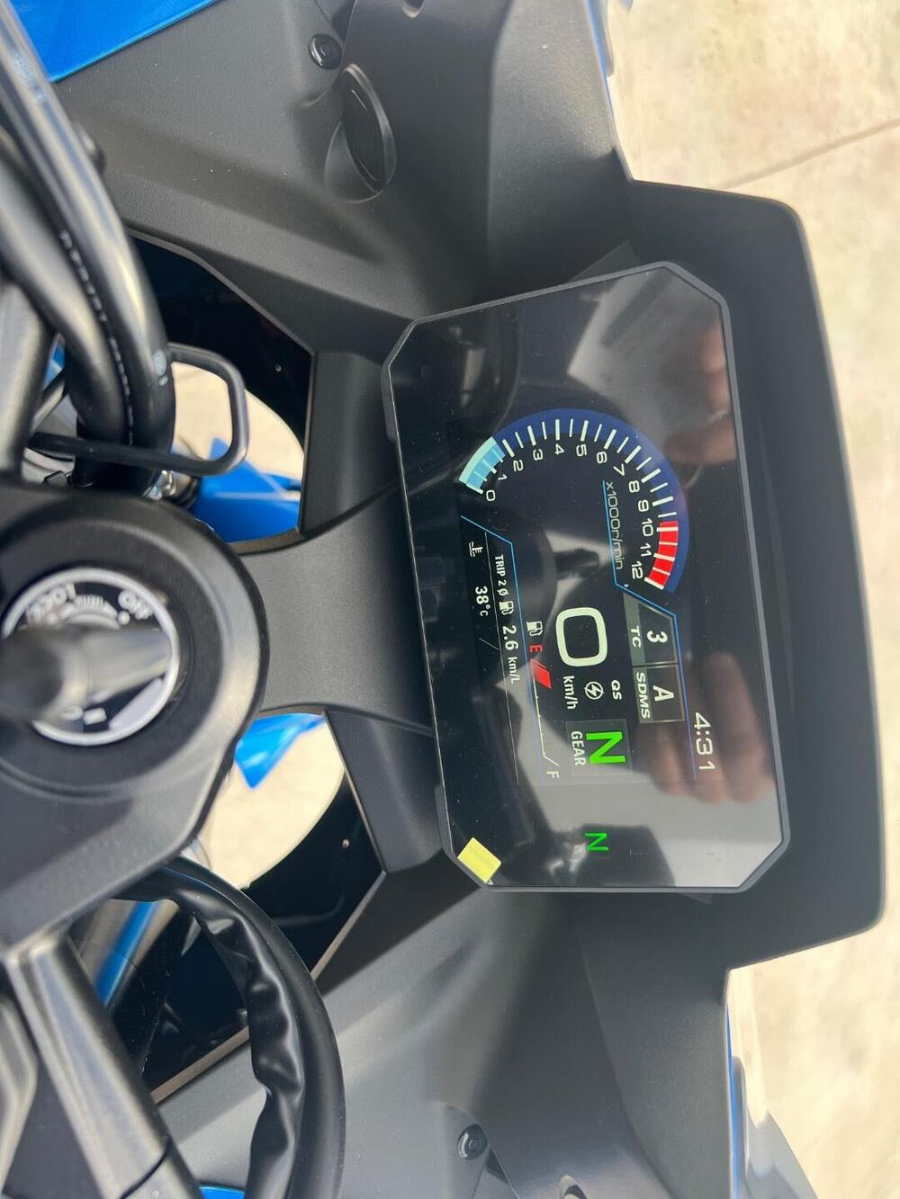 Suzuki GSX-8R (2024 - 26) (6)