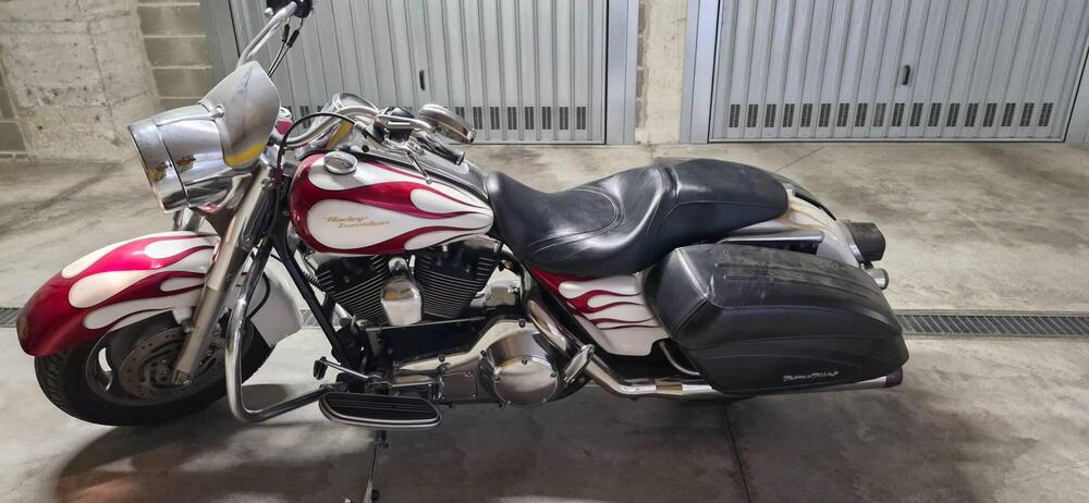 Harley-Davidson 1450 Road King Custom (2005 - 06) - FLHRS (3)