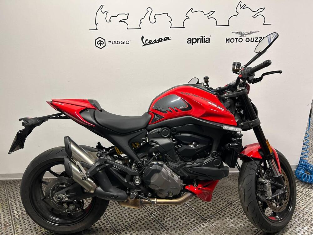 Ducati Monster 937 + (2021 - 25)