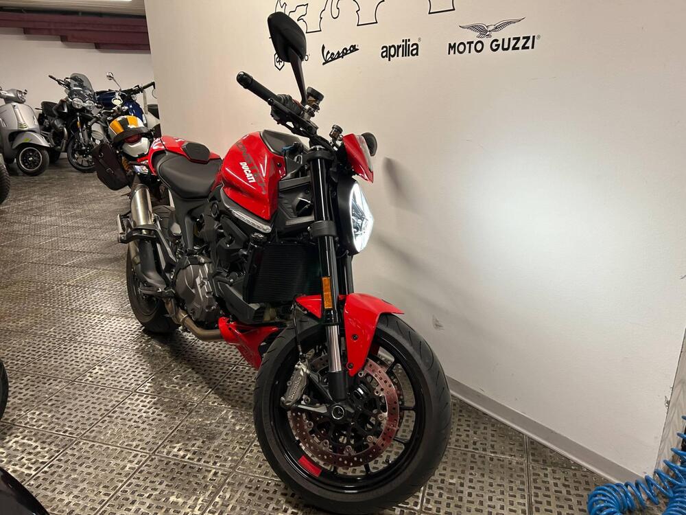 Ducati Monster 937 + (2021 - 25) (2)