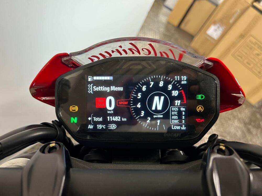 Ducati Monster 937 + (2021 - 25) (4)