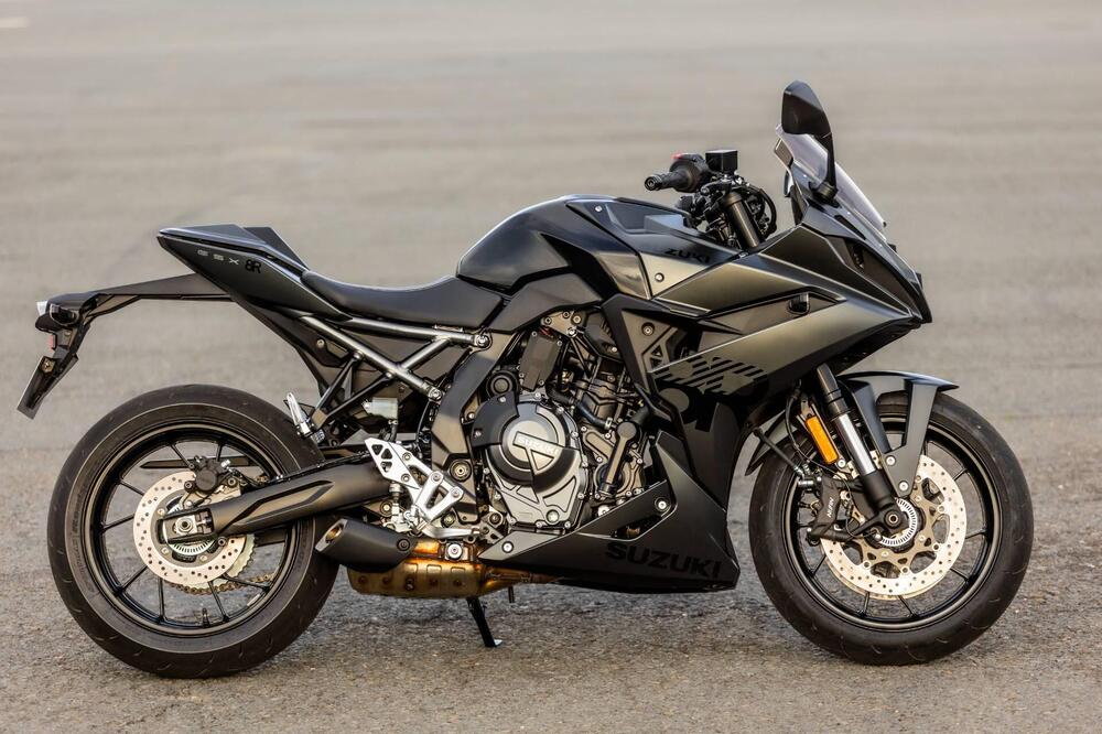 Suzuki GSX-8R (2024 - 26) (2)