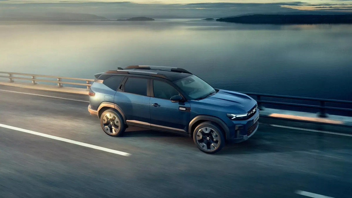 La Dacia Bigster G-140 va da Milano a Palermo senza fermarsi. Turbo, Mild Hybrid e GPL