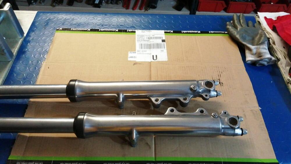 Suzuki GS 1100 G (6)