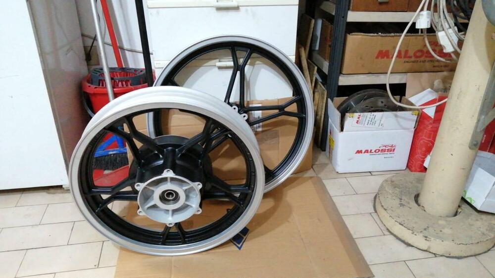 Suzuki GS 1100 G (7)