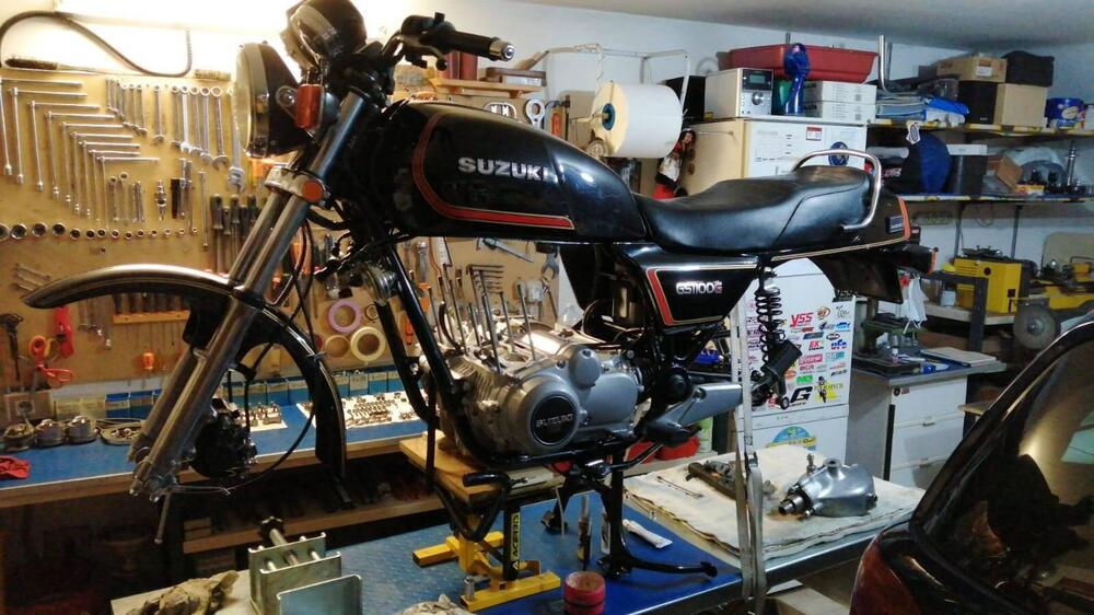 Suzuki GS 1100 G (3)