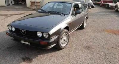 Alfa Romeo ALFETTA GTV  2.0 130 CV ASI  d&#039;epoca del 1981 a Soresina