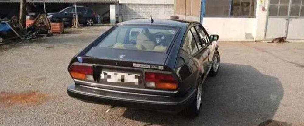 Alfa Romeo ALFETTA GTV  2.0 130 CV ASI  d'epoca a Cremona (2)