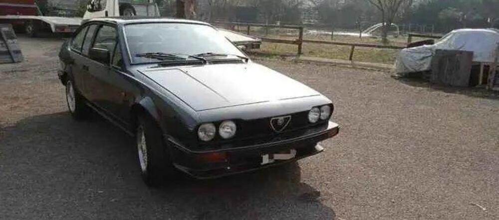 Alfa Romeo ALFETTA GTV  2.0 130 CV ASI  d'epoca a Cremona (5)