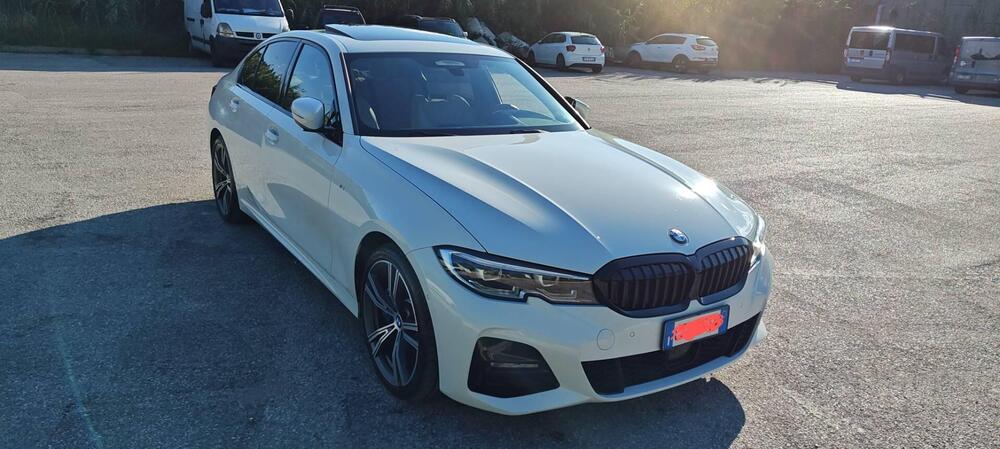 BMW Serie 3 usata a Teramo (18)