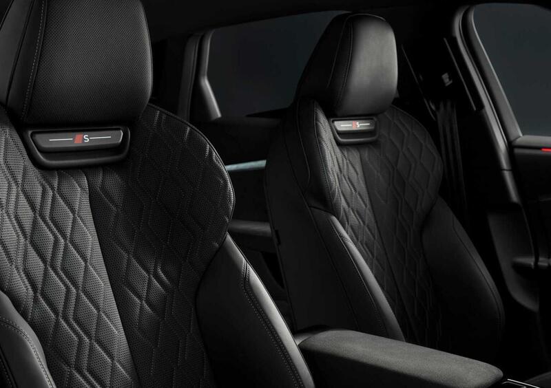 Audi S6 Sportback e-tron (10)