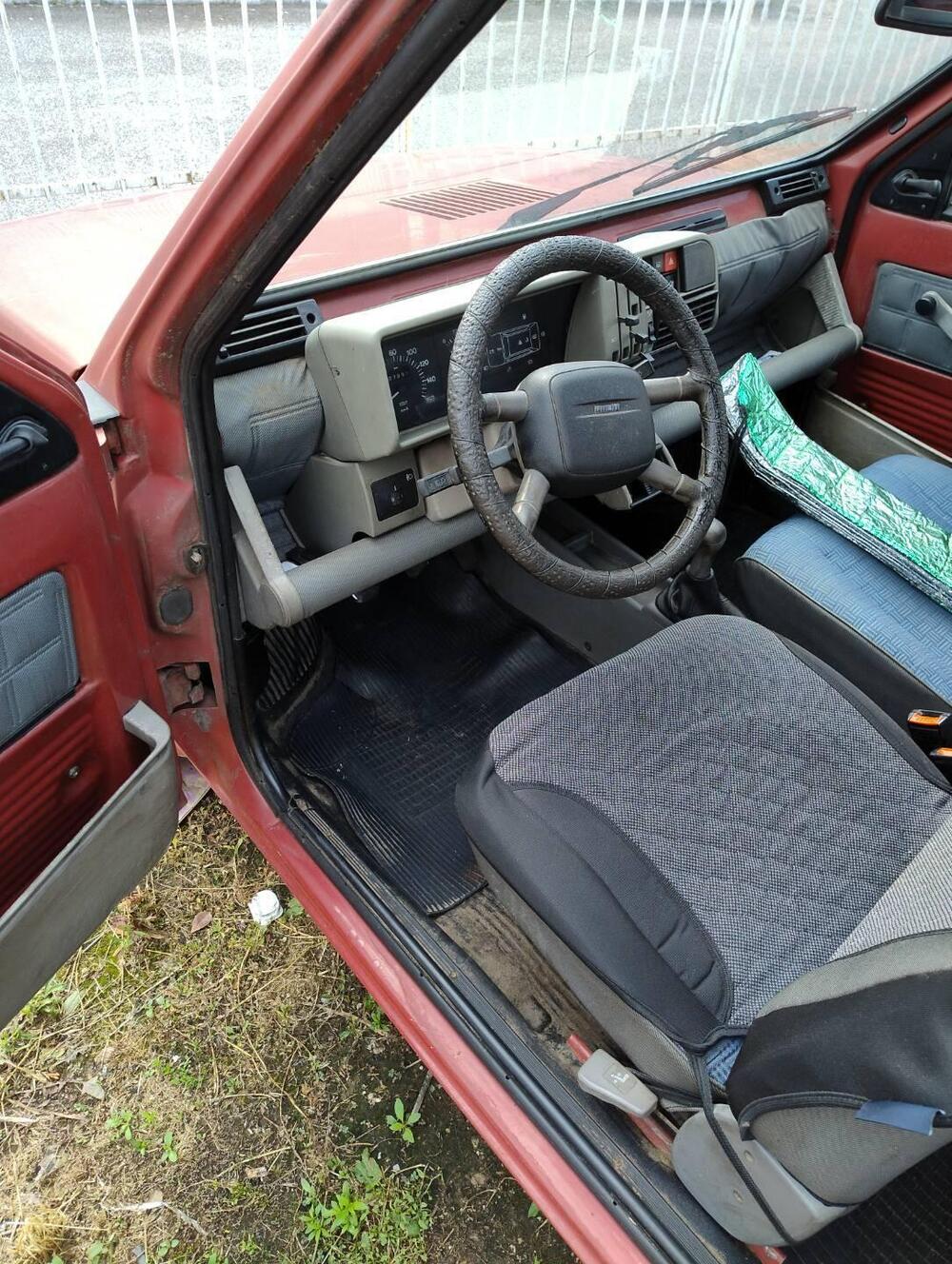 Fiat Panda Young d'epoca a Pistoia (4)