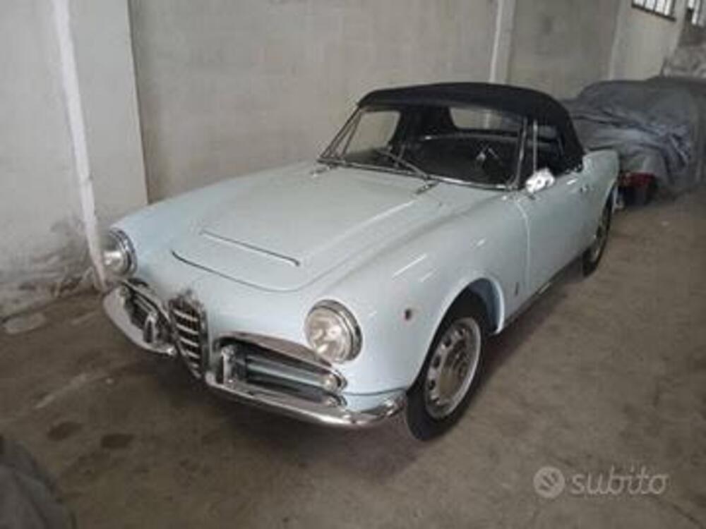 Alfa Romeo Giulia spider  d'epoca a Cremona