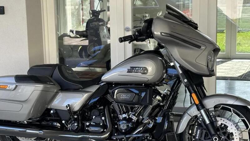 Harley-Davidson CVO Street Glide: l&#039;usato del giorno di Moto.it [GALLERY]