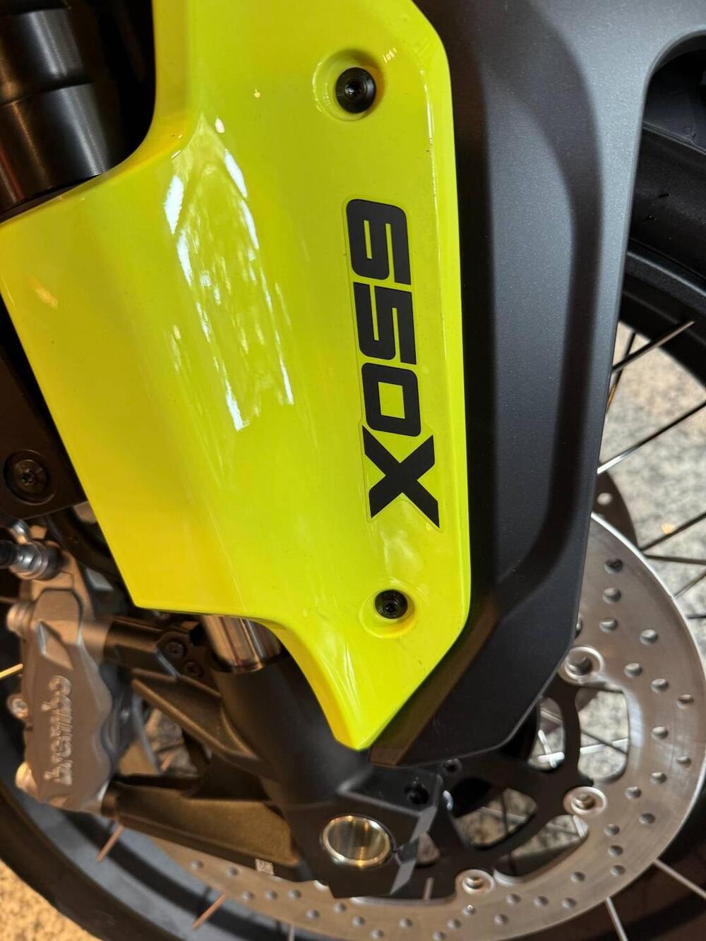 QJ Motor SVT 650 X (2025) (11)