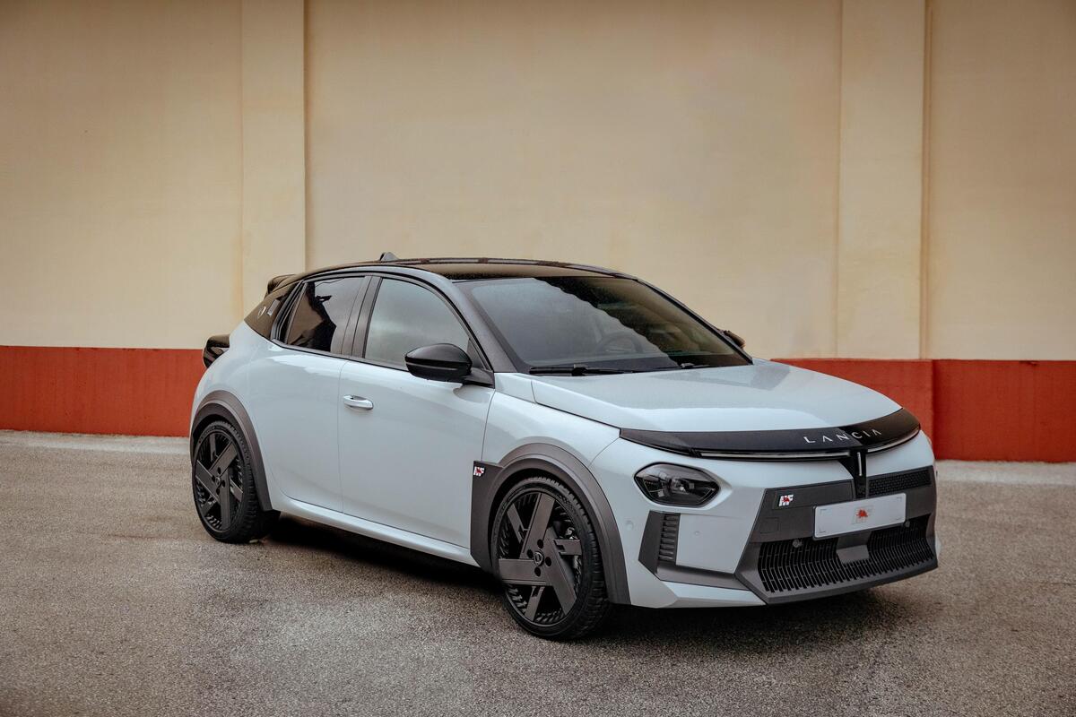 Lancia Ypsilon HF arriva in estate, 280 CV, ma l'Elefantino è elettrico