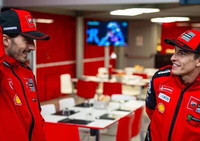 MotoGP 2025. GP del Regno Unito a Silverstone. Il venerdì con Zam e gli spettatori - DIRETTA 20,15 [VIDEO]