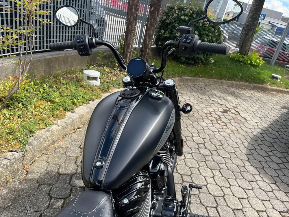 Indian Chief 1890 Bobber Dark Horse (2021 - 25) (6)