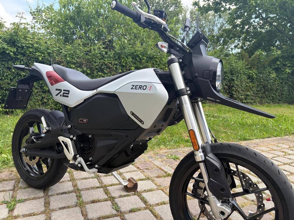 Zero FXE (2022 - 25) (8)