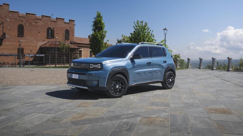 Fiat Grande Panda: l&#039;ibrida che mette d&#039;accordo tutti | Prova [VIDEO]