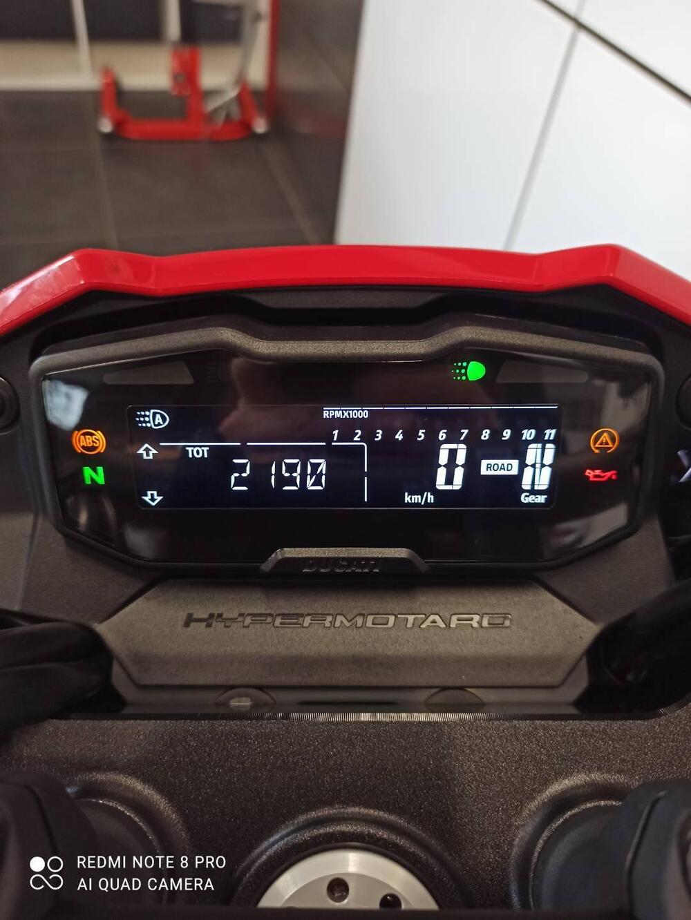 Ducati Hypermotard 698 Mono (2024 - 25) (8)