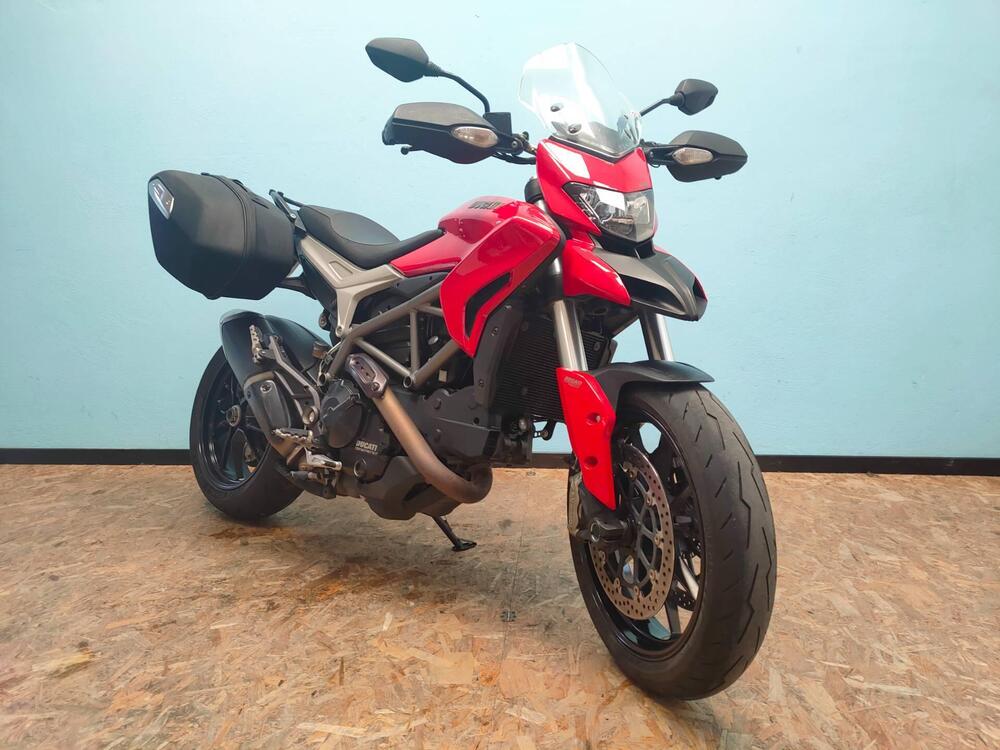 Ducati Hyperstrada 821 (2013 - 15) (2)