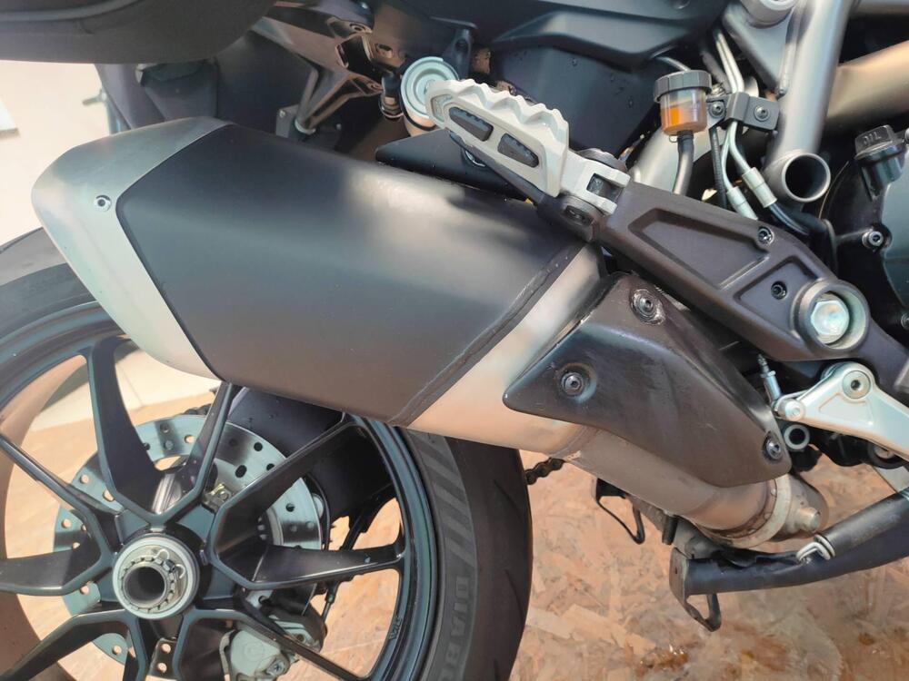 Ducati Hyperstrada 821 (2013 - 15) (12)