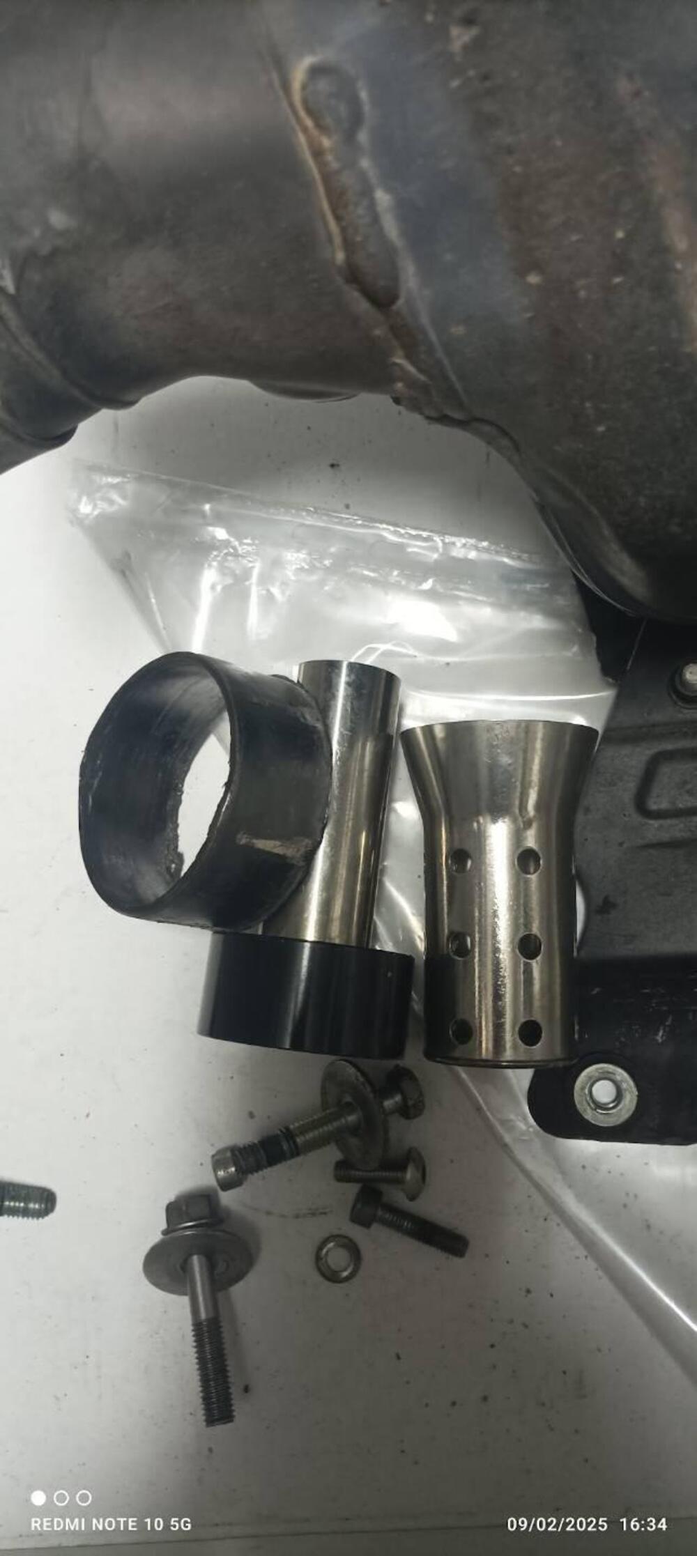 Suzuki GSX-R1000 (2009 - 11) (9)