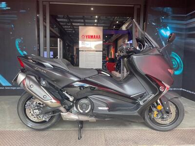 Yamaha T-Max 530 DX (2017 - 19) usata