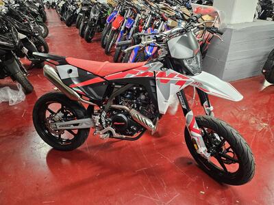 Fantic Motor XMF 125 Performance (2025) nuova