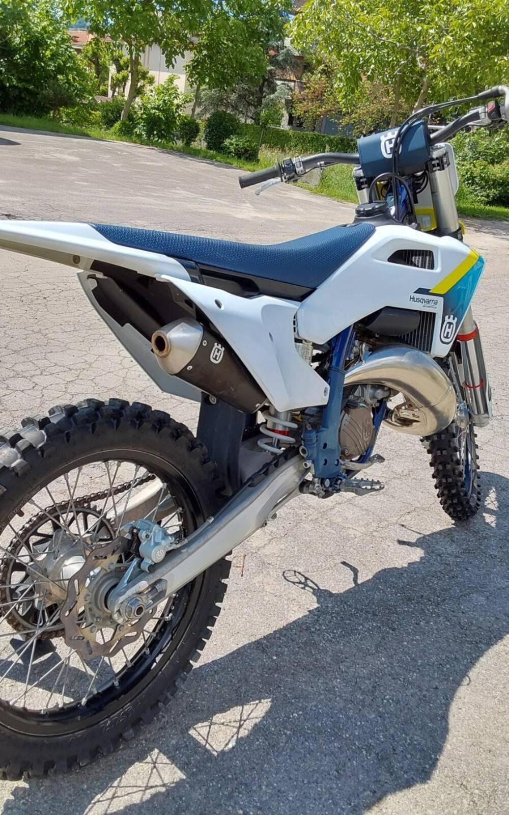 Husqvarna TC 125 (2025) (6)