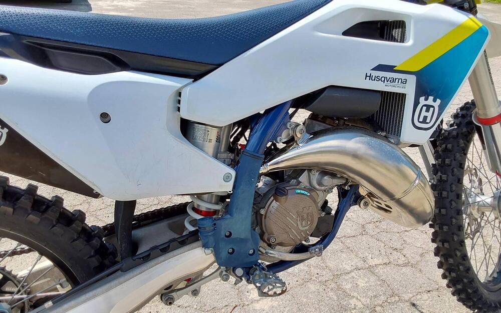 Husqvarna TC 125 (2025) (7)