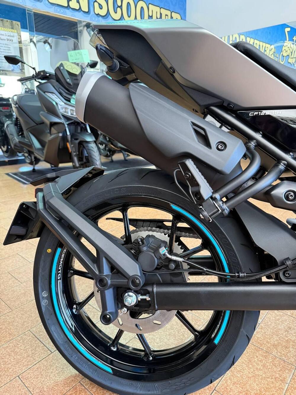 CFMOTO 125NK (2025 - 26) (7)