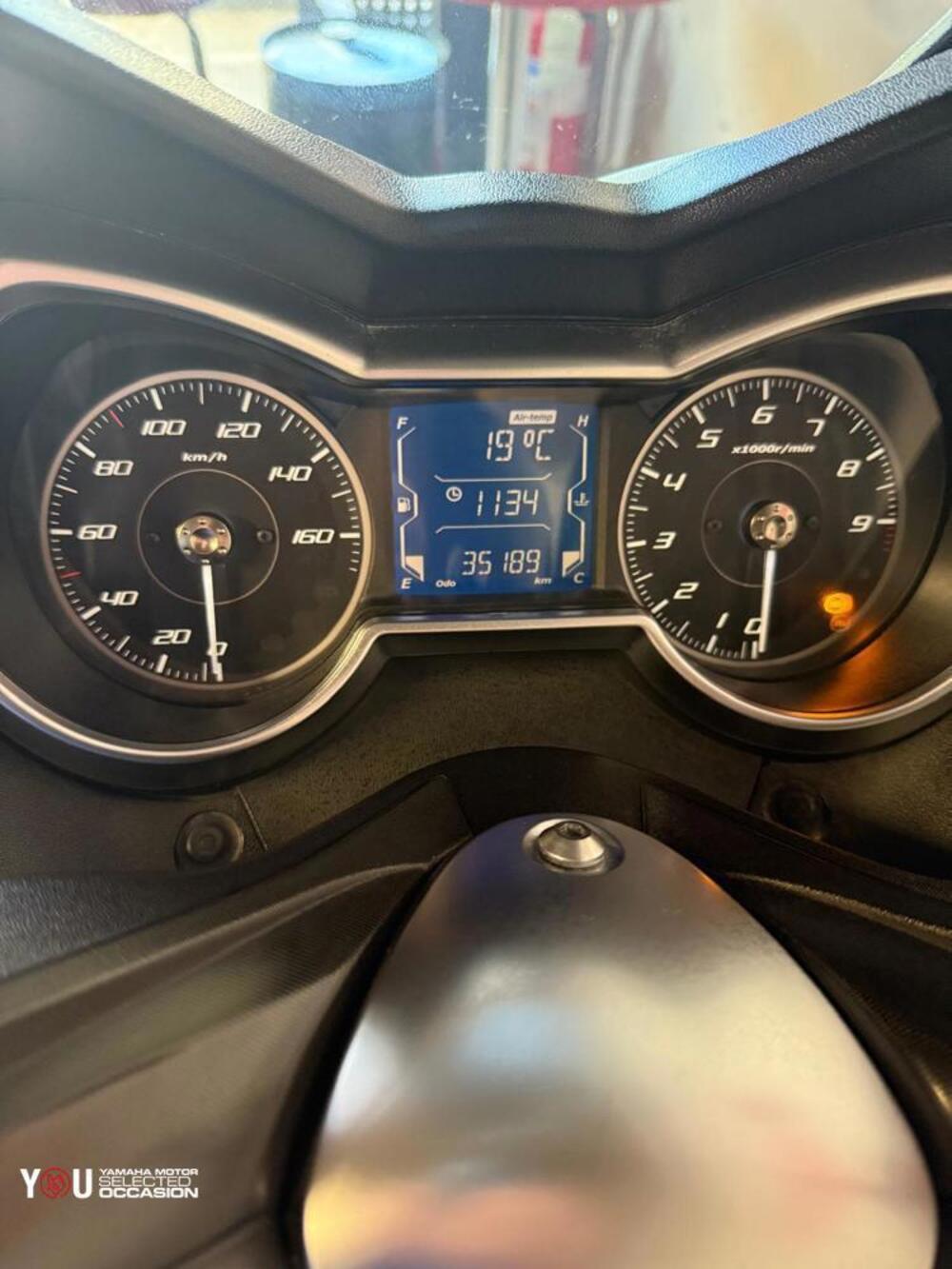 Yamaha X-Max 300 Iron Max (2019 - 20) (3)