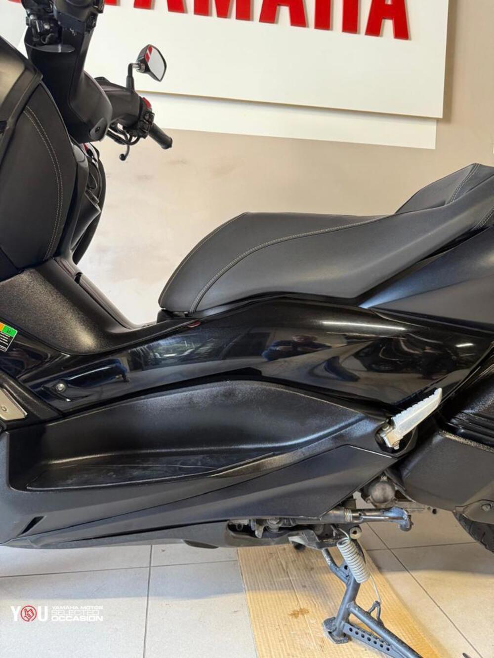 Yamaha X-Max 300 Iron Max (2019 - 20) (5)