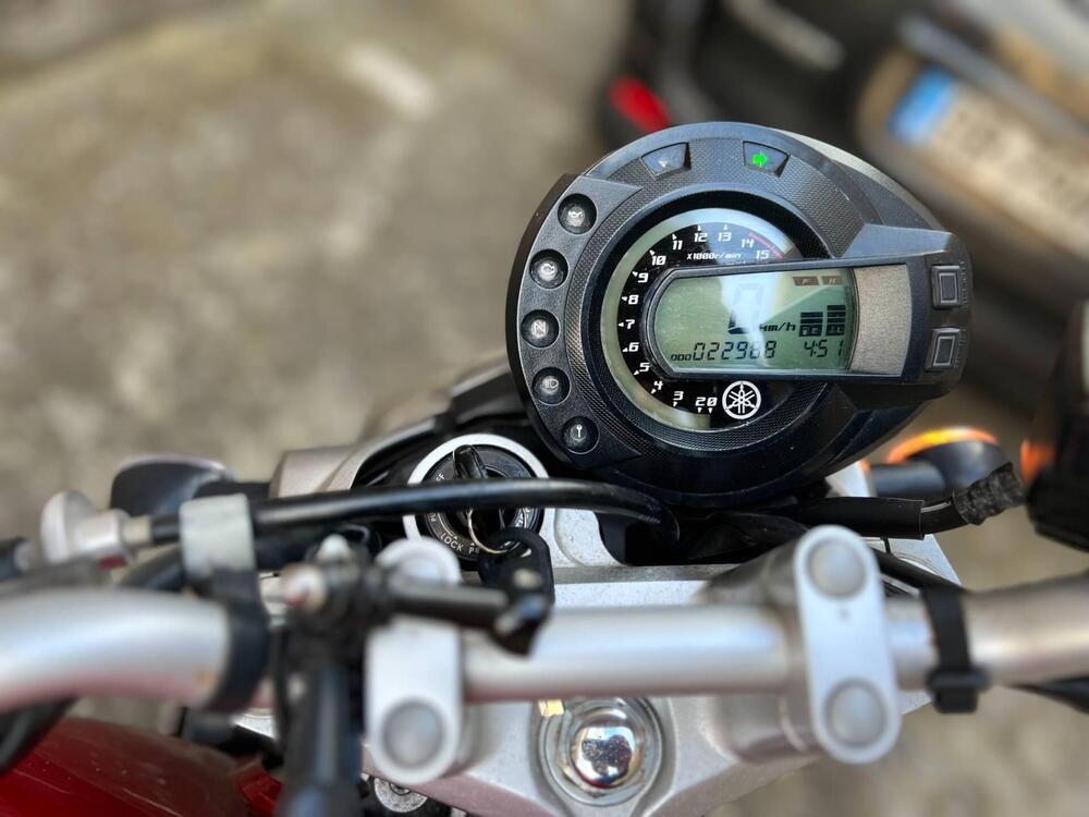 Yamaha FZ6 (2004 - 07) (4)