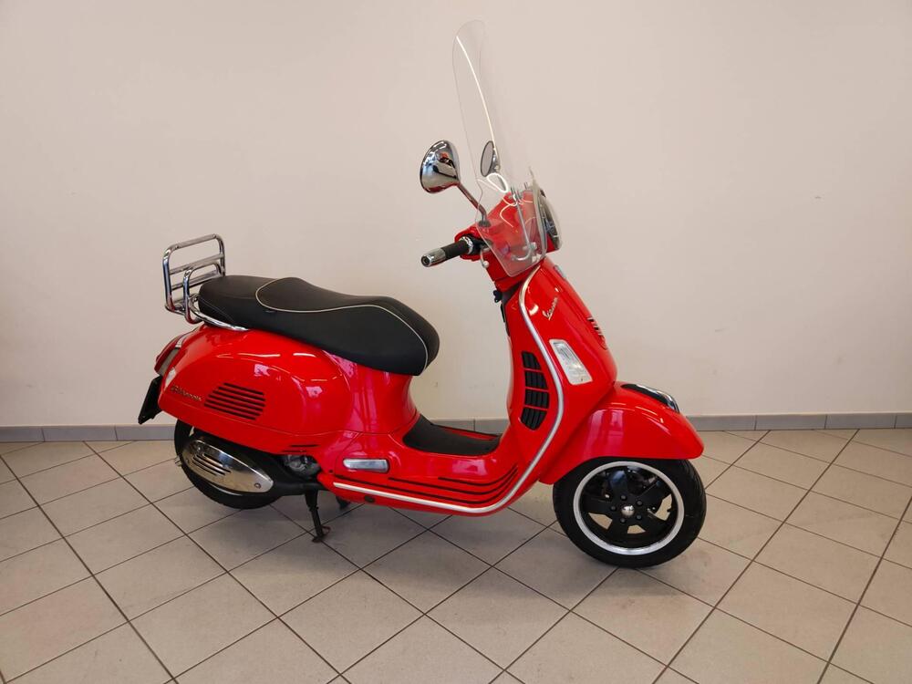 Vespa GTS 300 Super ABS (2014 - 16) (2)