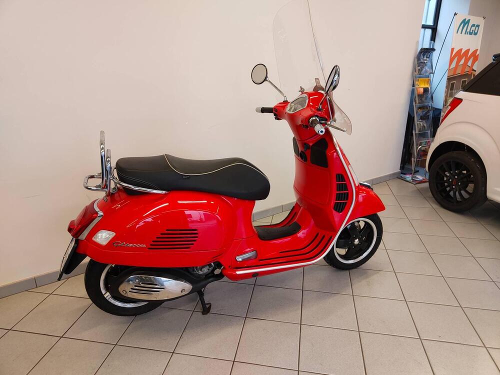 Vespa GTS 300 Super ABS (2014 - 16) (8)