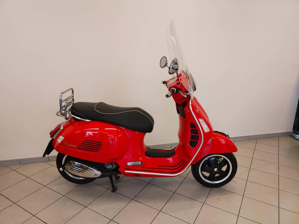 Vespa GTS 300 Super ABS (2014 - 16) (9)