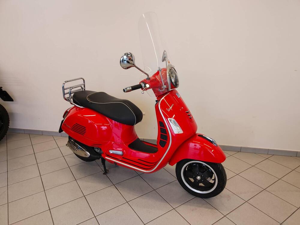 Vespa GTS 300 Super ABS (2014 - 16) (10)