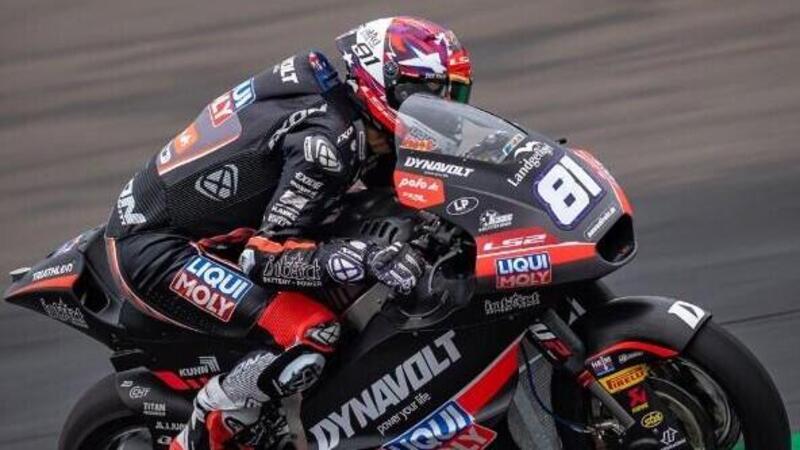 MotoGP 2025. GP del Regno Unito. Moto2: tutto si decide all&#039;ultima curva! Vince Senna Agius, secondo Diogo Moreira, primo podio per David Alonso