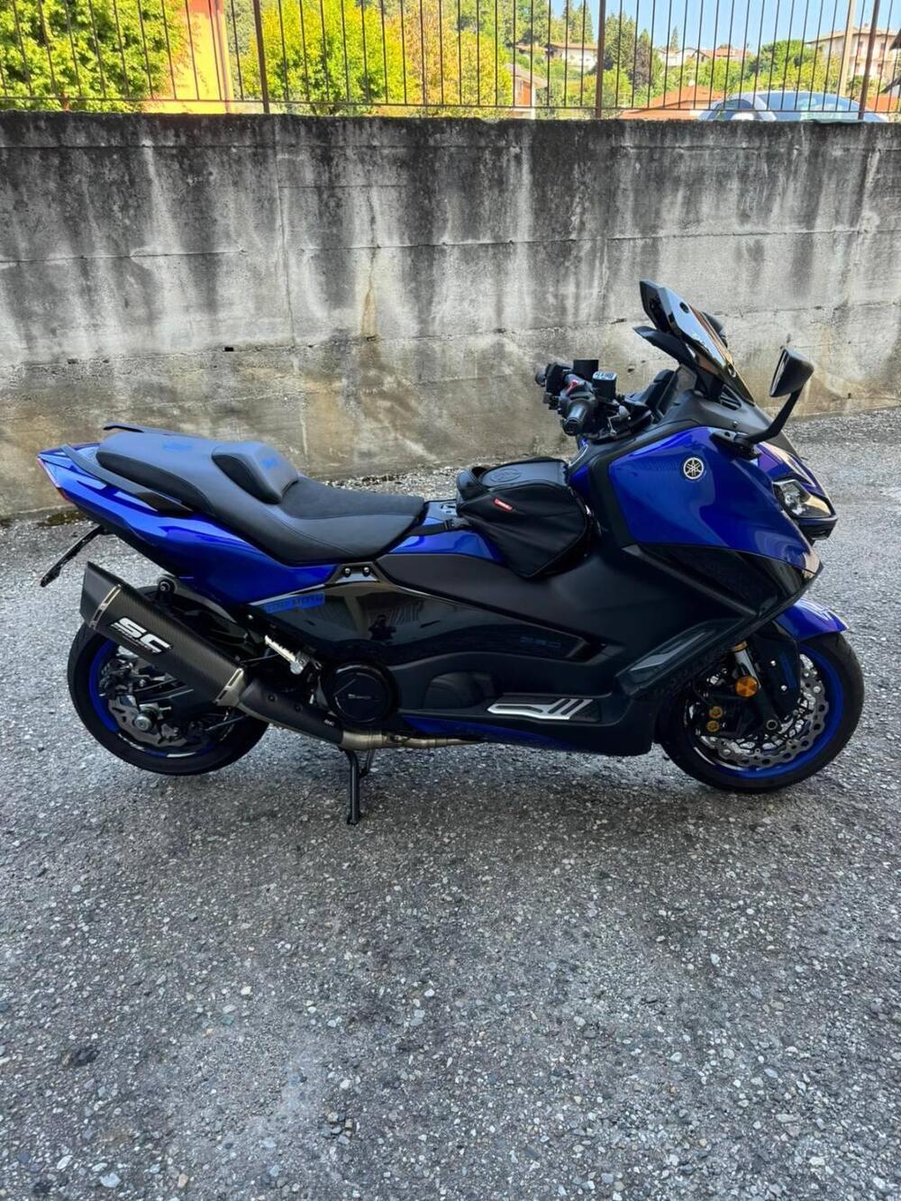 Yamaha T-Max 560 Tech Max (2022 - 24) (11)