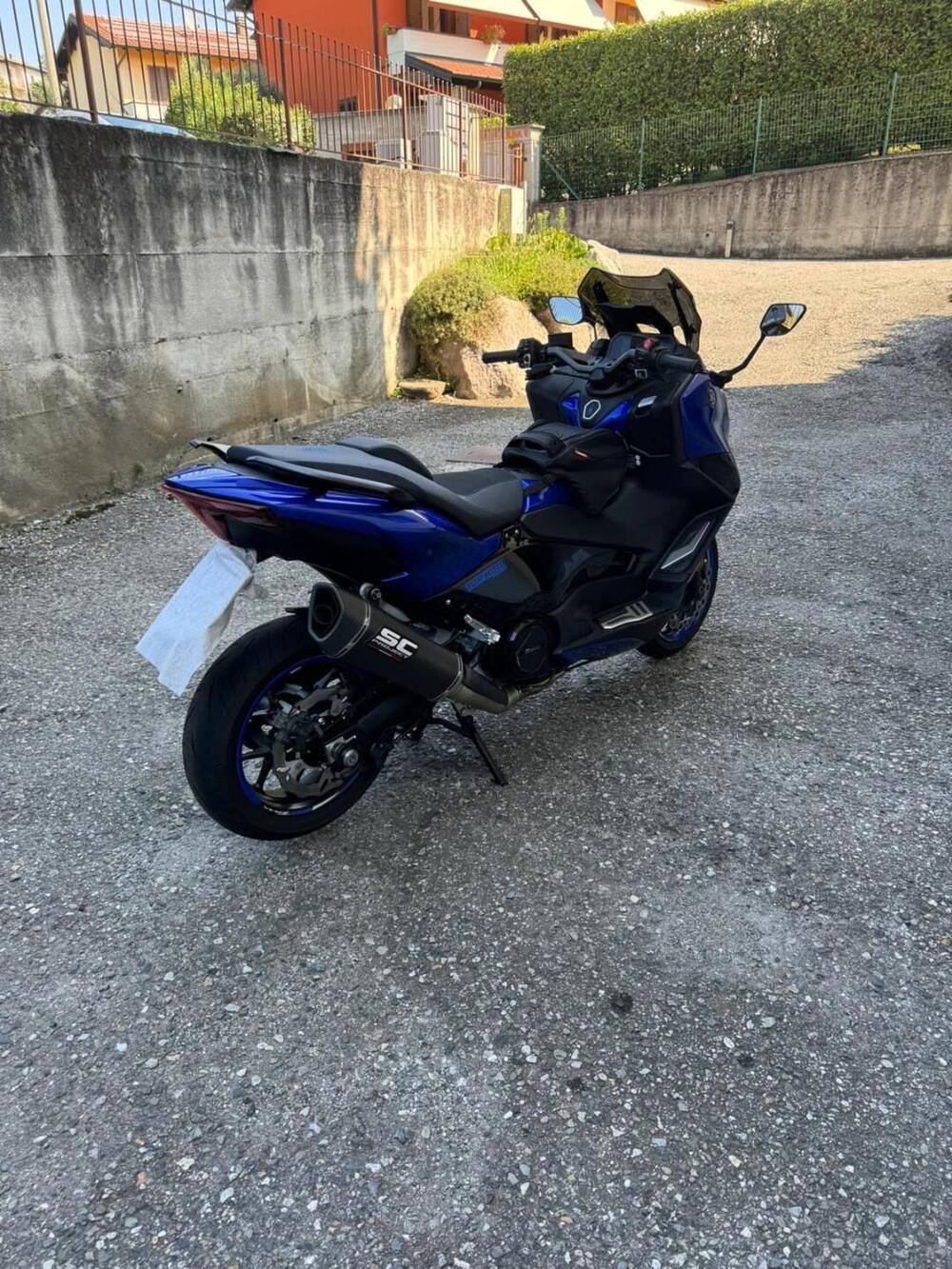 Yamaha T-Max 560 Tech Max (2022 - 24) (12)