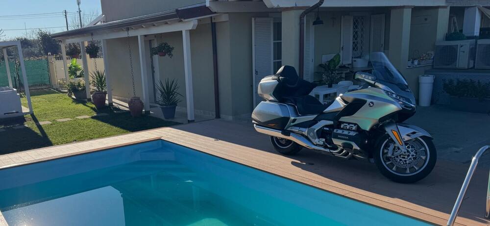 Honda GL 1800 Gold Wing Tour (2021 - 23) (2)