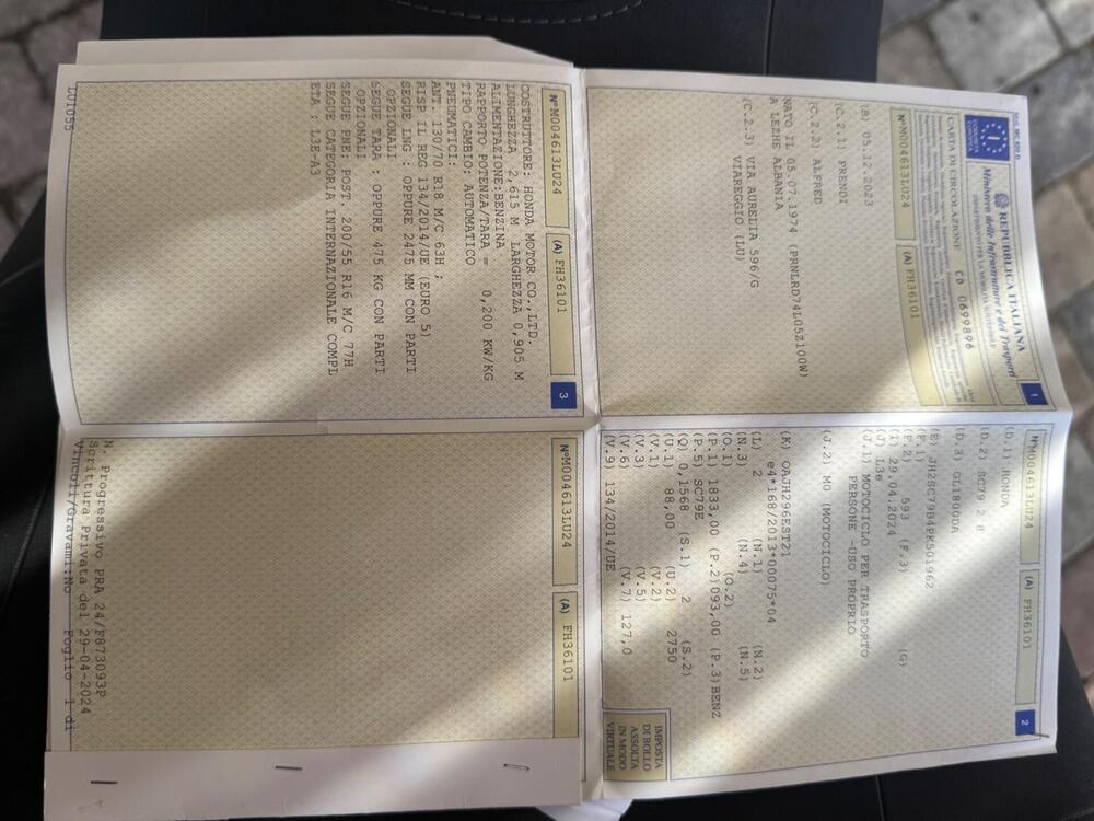 Honda GL 1800 Gold Wing Tour (2021 - 23) (3)