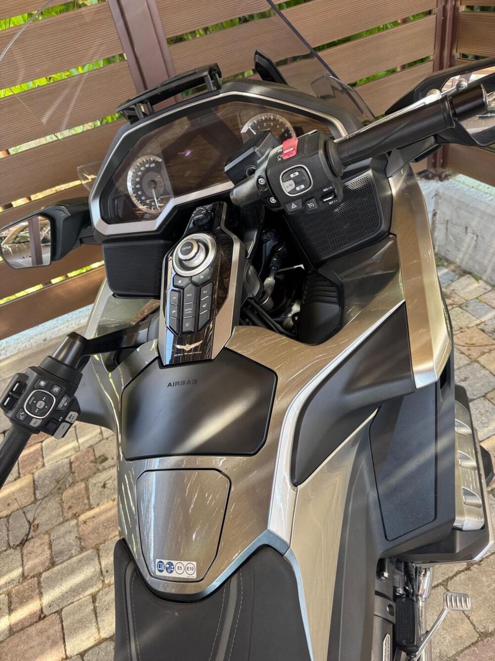 Honda GL 1800 Gold Wing Tour (2021 - 23) (5)