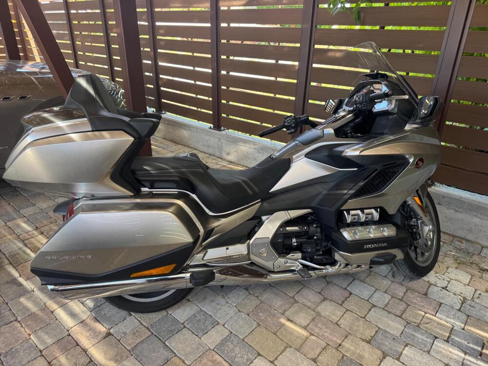 Honda GL 1800 Gold Wing Tour (2021 - 23) (8)