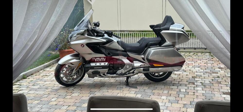 Honda GL 1800 Gold Wing Tour (2021 - 23) (9)