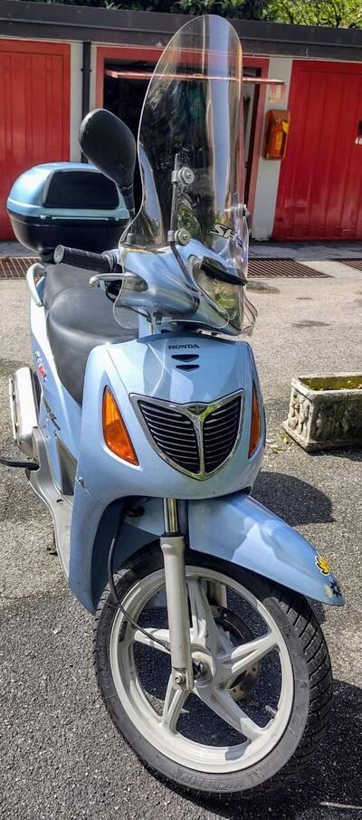 Honda SH 150 (2000 - 06) usata